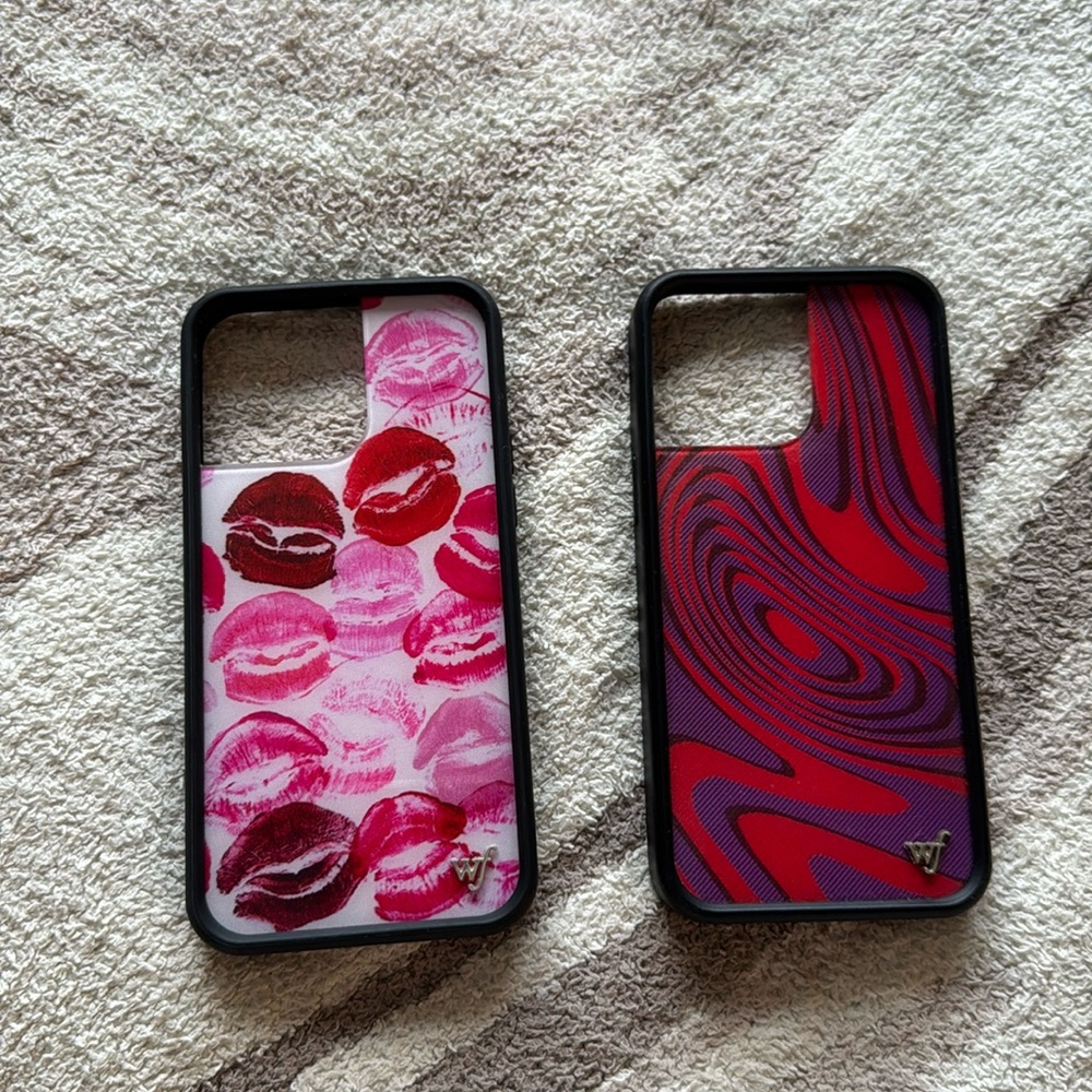 Wild flower phone cases (iPhone 14 Pro Max) (BOTH FOR $40)
